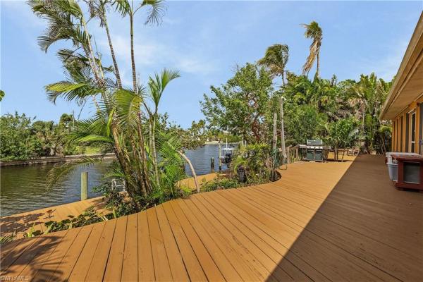 Pine Island, 16353 Buccaneer St, Bokeelia, Florida 33922, image 3