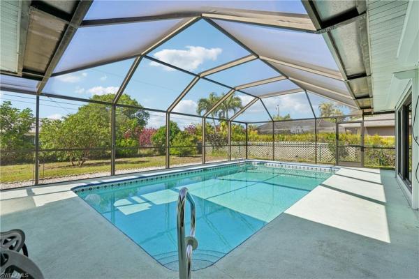Cape Coral, 1222 33rd St, Cape Coral, Florida 33904, image 2