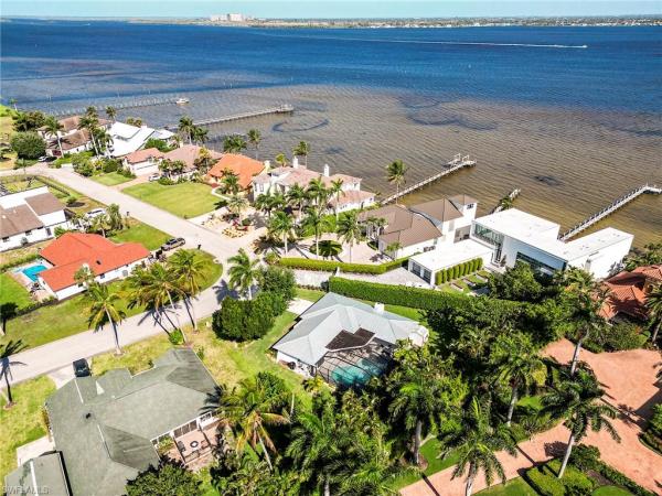 San Mateo, 14958 Bonaire Cir, Fort Myers, Florida 33908, image 1