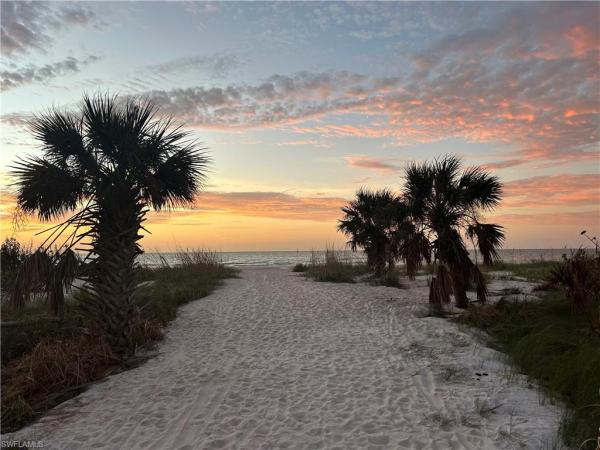 High Dunes, 970 Sand Castle Rd, Sanibel, Florida 33957, image 2