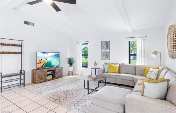 Cape Coral, 216 30th Ter, Cape Coral, Florida 33904, image 1