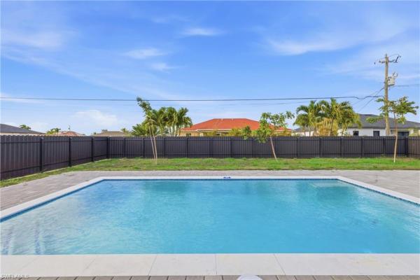 Cape Coral Residential, 337 13th St, Cape Coral, Florida 33909, image 3