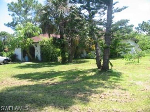 620 Mcarthur Ave, Lehigh Acres, Florida 33936, image 1