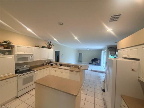 McGregor Reserve, 1462 Friendship Walkway, Fort Myers, Florida 33901, image 3