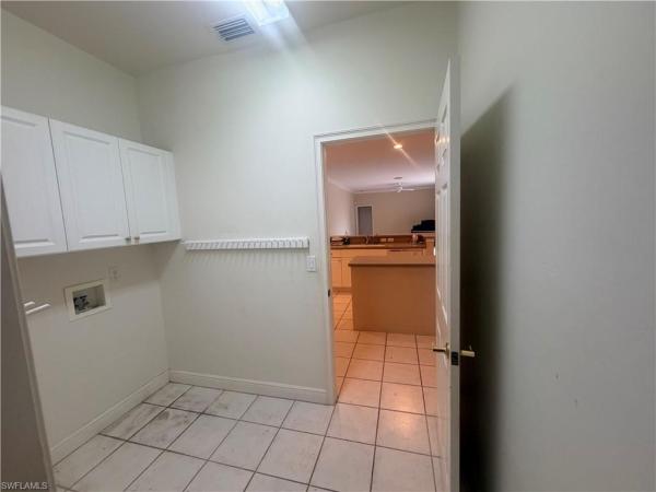 1462 Friendship Walkway, Fort Myers, Florida 33901, image 1