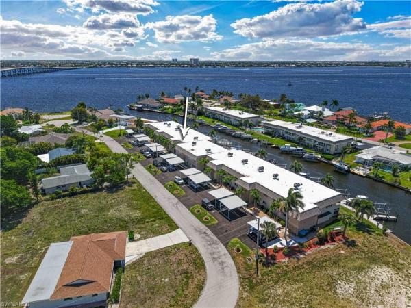 Sandy Circle, 1730 Sandy Cir #105, Cape Coral, Florida 33904, image 2