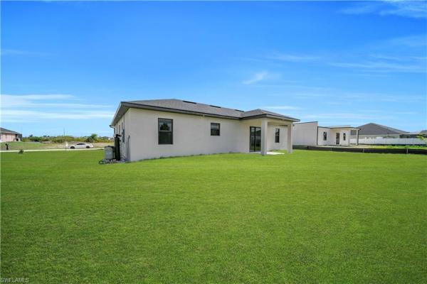Cape Coral Residential, 513 25th Ter, Cape Coral, Florida 33993, image 1