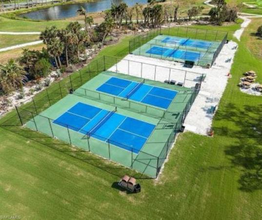 Hibiscus Pointe At Bay Beach, 4471 Bay Beach Ln #314, Fort Myers Beach, Florida 33931, image 3