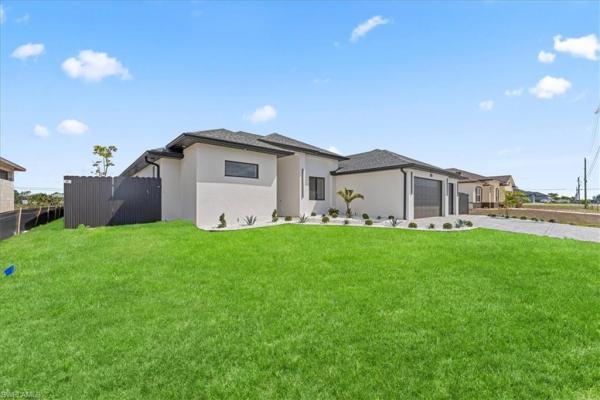 Cape Coral Residential, 813 8th Ter, Cape Coral, Florida 33993, image 2