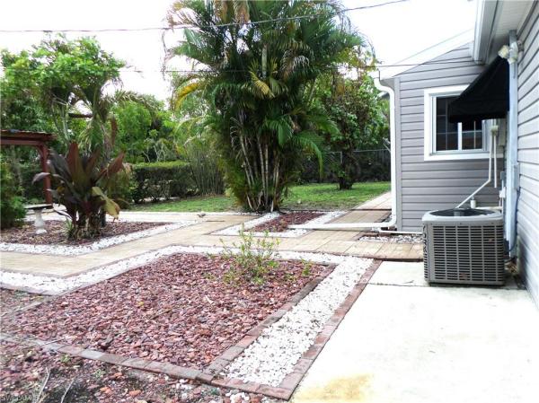Alabama Grove Terrace, 4436 Poinsettia St, Fort Myers, Florida 33905, image 1