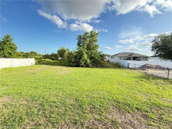 3707 SW 19th St, Lehigh Acres, Florida 33976, image 1