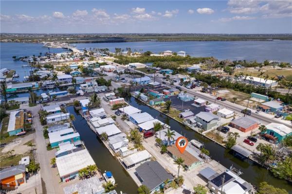 Matlacha No HOA, 2647 Pine St, Matlacha, Florida 33993, image 2