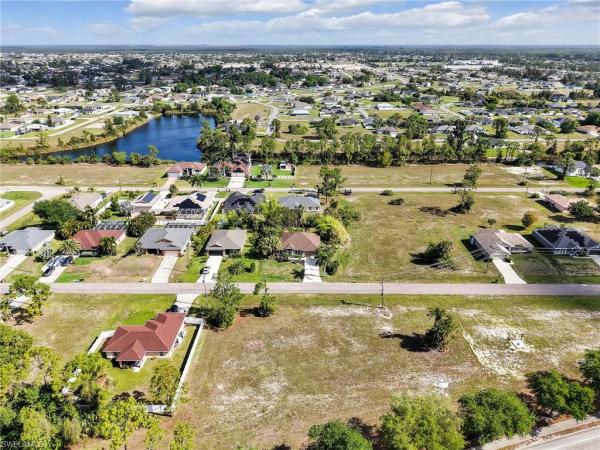 Cape Coral, 1903 33rd St, Cape Coral, Florida 33909, image 1