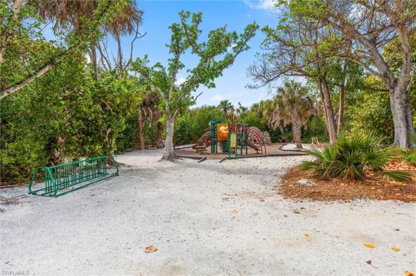 Sanibel Bayous, 5304 Ladyfinger Lake Rd, Sanibel, Florida 33957, image 3