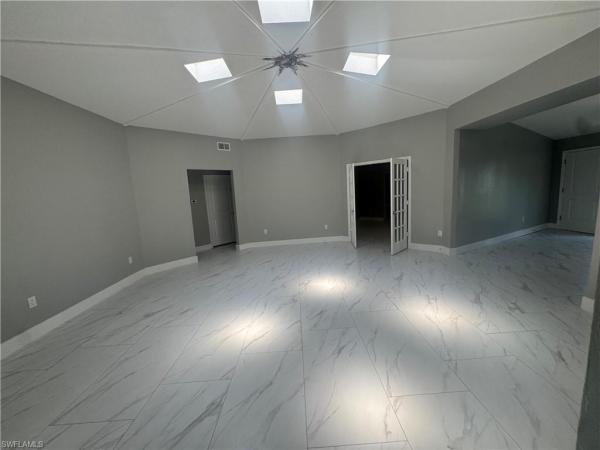 Fort Myers Shores, 2400 Barcelona Ave, Fort Myers, Florida 33905, image 1