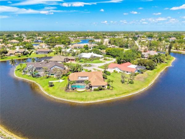 Fiddlesticks Country Club, 15729 Carberry Ct, Fort Myers, Florida 33912, image 1