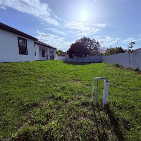Lehigh Acres, 3910 W 10th St, Lehigh Acres, Florida 33971, image 1