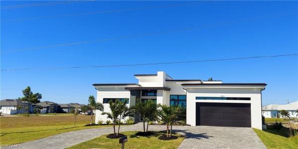 Cape Coral Residential, 3103 Ceitus Pkwy, Cape Coral, Florida 33991, image 2