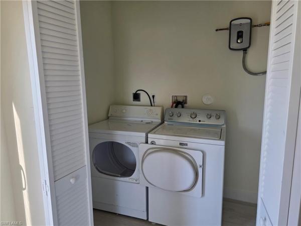 Lehigh Acres, 2913 SW 34th St, Lehigh Acres, Florida 33976, image 2