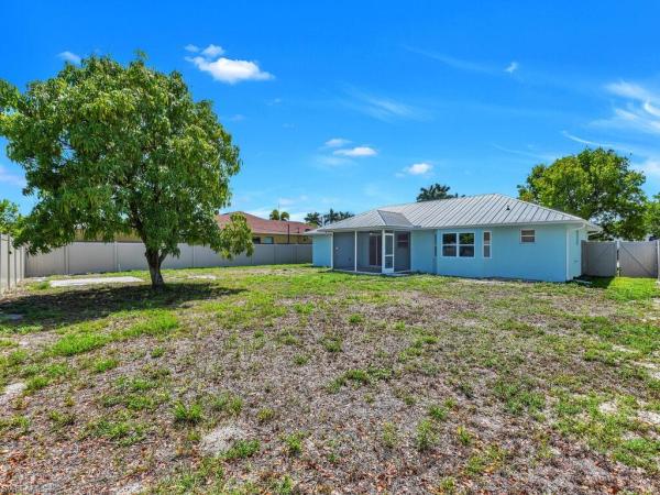 Cape Coral, 2509 Academy Blvd, Cape Coral, Florida 33904, image 1