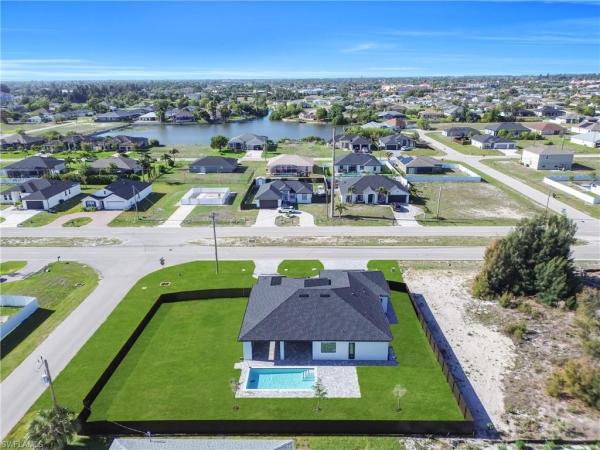 Cape Coral, 1003 W Embers Pkwy, Cape Coral, Florida 33993, image 1