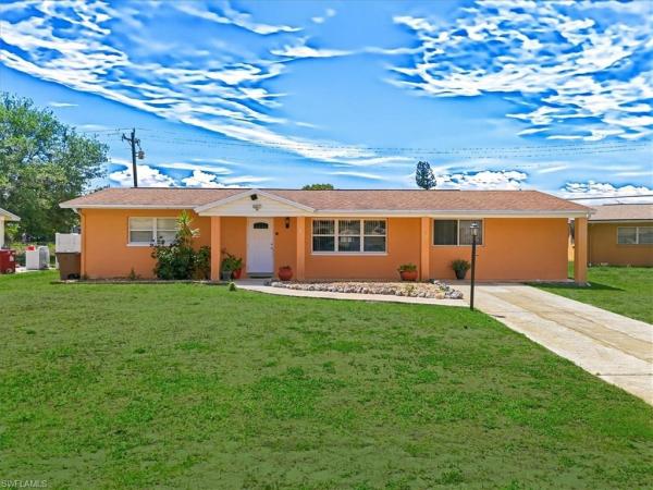 Wedgewood, 1524 E Markdale St, Lehigh Acres, Florida 33936, image 2