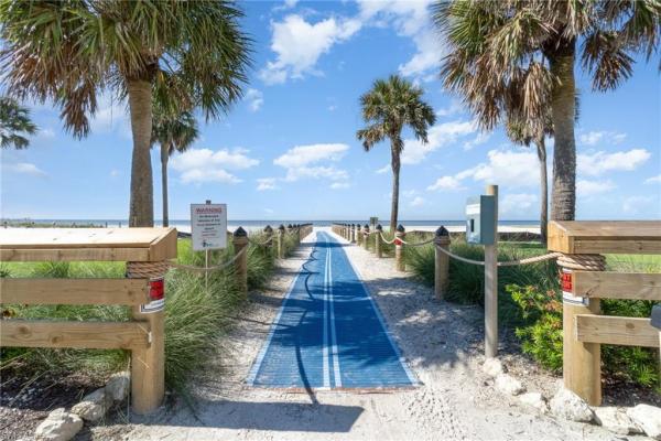 Caper Beach Club, 2810 Estero Blvd #511, Fort Myers Beach, Florida 33931, image 2