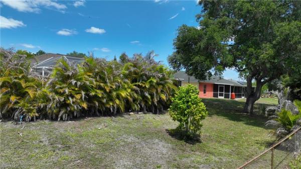 Mirror Lakes, 97 Blackstone Dr, Fort Myers, Florida 33913, image 2