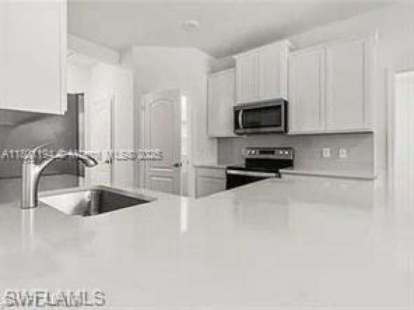 Cape Coral, 209 26th Ter, Cape Coral, Florida 33904, image 1