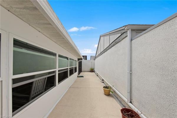 Woodcrest Village, 18424 Orangecrest Ct, Lehigh Acres, Florida 33936, image 3