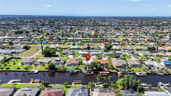 Cape Coral, 1211 21st St, Cape Coral, Florida 33990, image 2