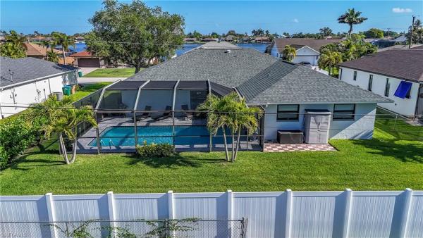 Cape Coral, 420 37th St, Cape Coral, Florida 33914, image 2