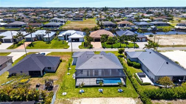 Cape Coral Residential, 3327 2nd Ter, Cape Coral, Florida 33993, image 2