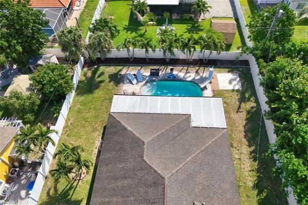 Cape Coral Residential, 705 10th Pl, Cape Coral, Florida 33991, image 2