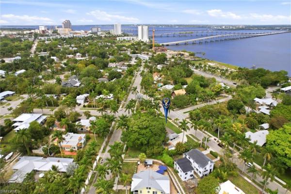 Dean Park, 2706 Rhode Island Ave, Fort Myers, Florida 33916, image 2