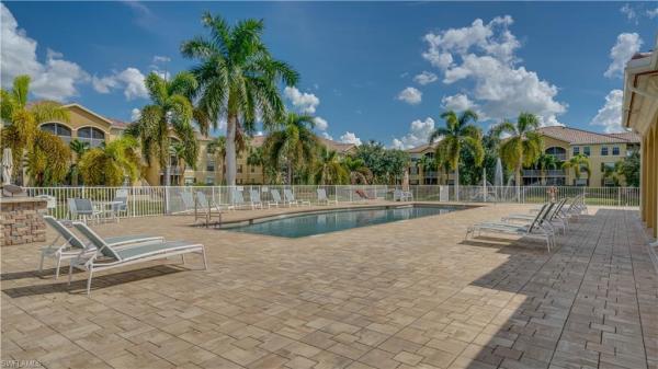 The Residence, 4105 Residence Dr #709, Fort Myers, Florida 33901, image 3