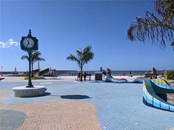 Cape Coral, 1305 37th Ter, Cape Coral, Florida 33904, image 3
