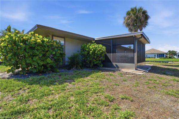 Caloosa Bayview, 4289 Island Cir #1, Fort Myers, Florida 33919, image 2