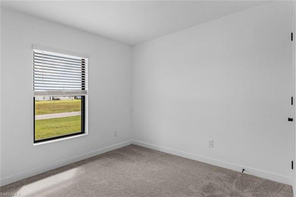 Mirror Lakes, 811 Rue Labeau Cir, Fort Myers, Florida 33913, image 3