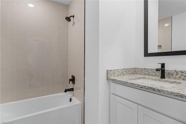 Mirror Lakes, 811 Rue Labeau Cir, Fort Myers, Florida 33913, image 1