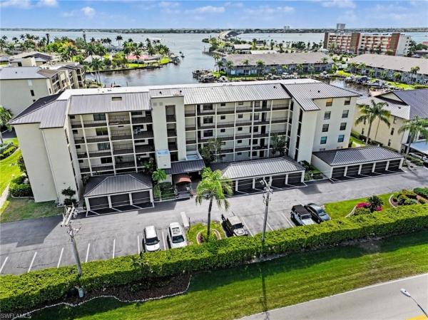 Clipper Bay, 4703 17th Pl #205, Cape Coral, Florida 33904, image 3