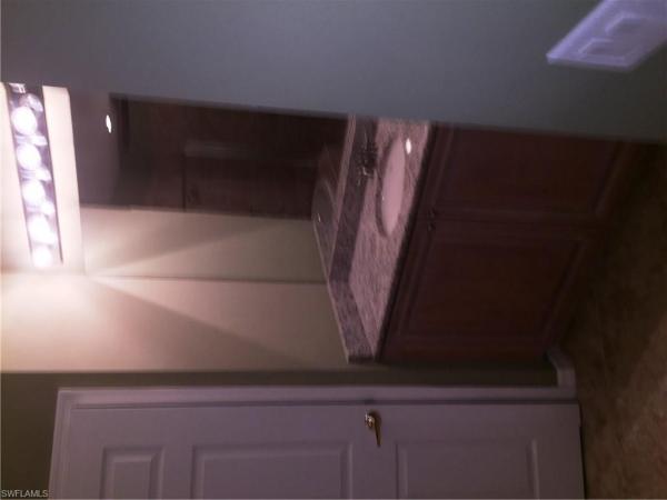 Ashton Oaks, 16550 Goldenrod Ln #103, Alva, Florida 33920, image 3