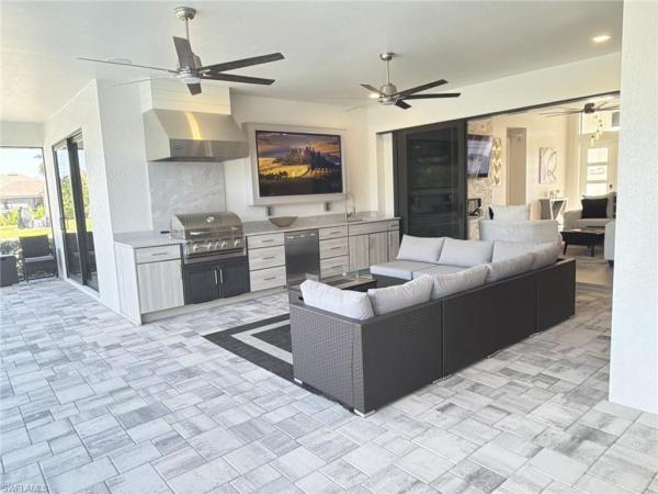Cape Coral, 5314 Colonade Ct, Cape Coral, Florida 33904, image 2