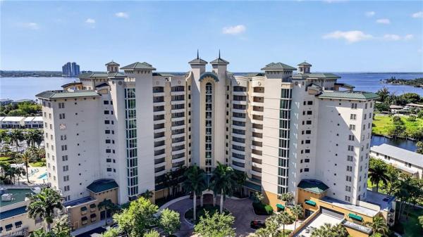 North Star Yacht Club, 3426 Hancock Bridge Pkwy #1008, North Fort Myers, Florida 33903, image 1