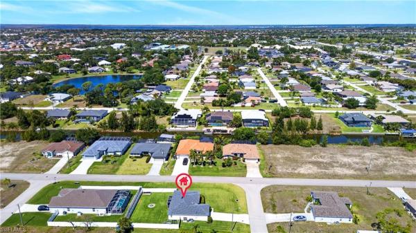 Cape Coral Residential, 1632 18th St, Cape Coral, Florida 33991, image 3