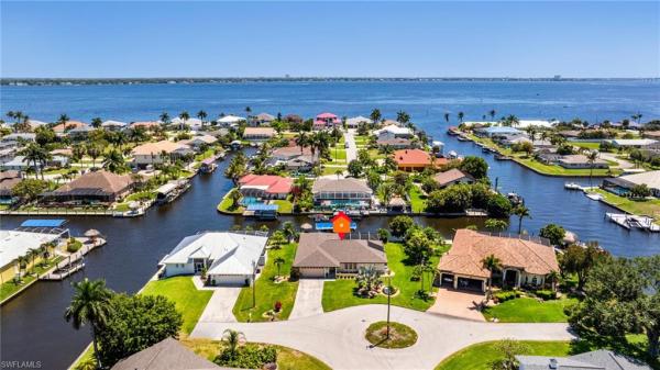 Cape Coral, 2534 24th Pl, Cape Coral, Florida 33904, image 1