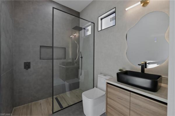 Cape Coral Residential, 2301 32nd Pl, Cape Coral, Florida 33993, image 2
