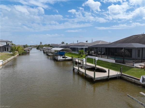 Cape Coral Residential, 1431 40th Ter, Cape Coral, Florida 33914, image 3