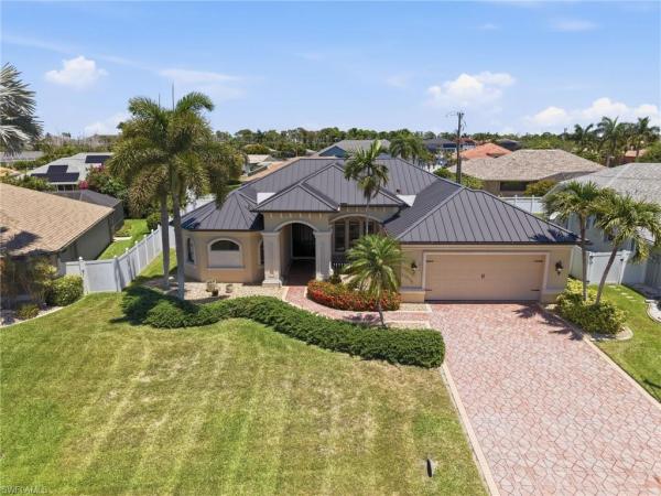 Cape Coral, 1911 20th St, Cape Coral, Florida 33990, image 2