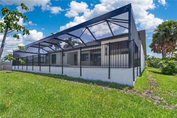 Cape Coral, 3914 20th Ave, Cape Coral, Florida 33904, image 2